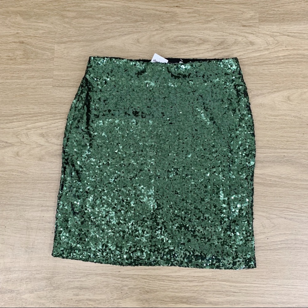 Charlotte Russe green sequin skirt size medium